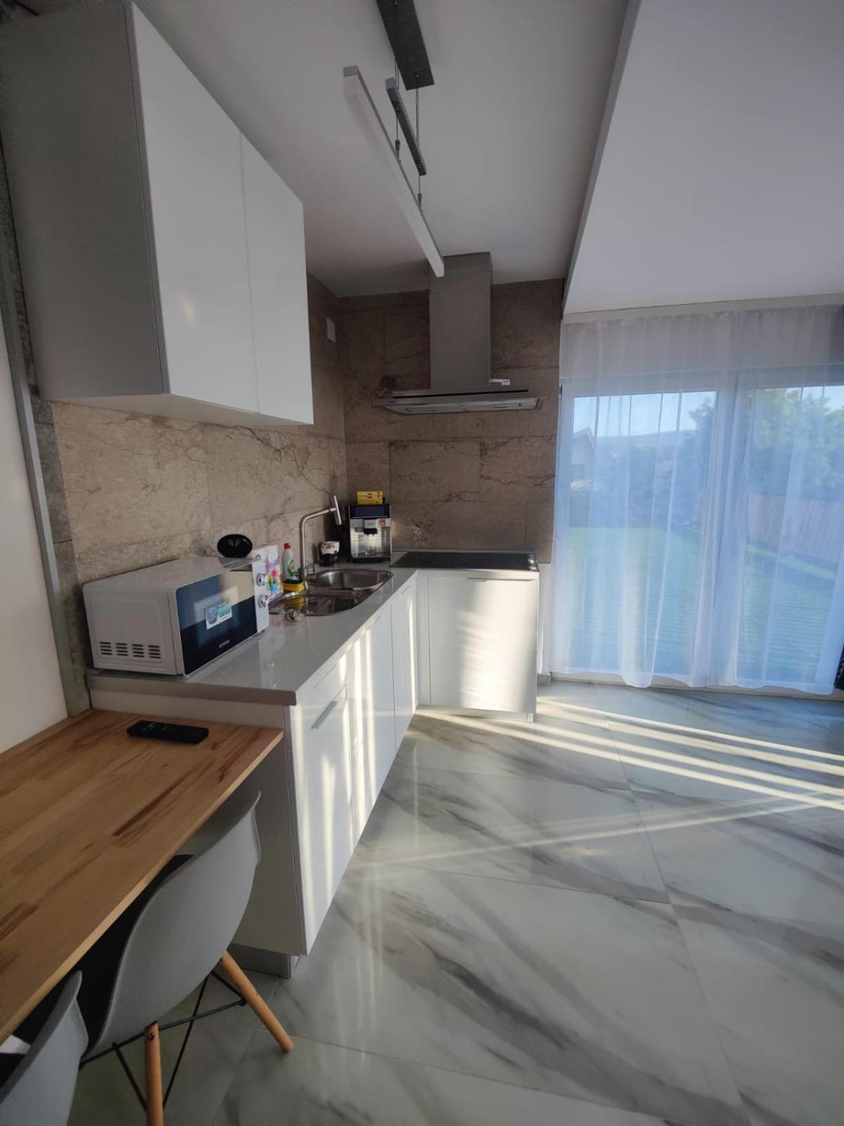 Luxus Cluj Airport Apartments Exteriér fotografie